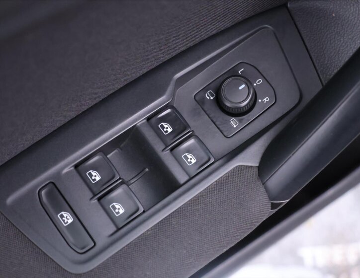 Volkswagen Tiguan 16