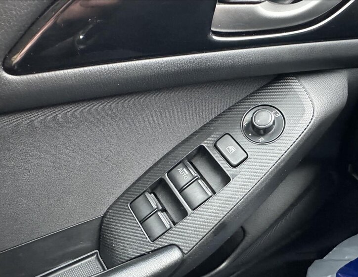 Mazda 3 Hatchback 2,0 l 88 kw