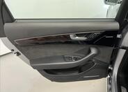 Audi A8 29