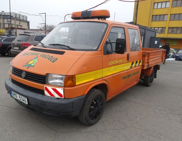 Volkswagen Transporter Ostatní 2,4 l 57 kw