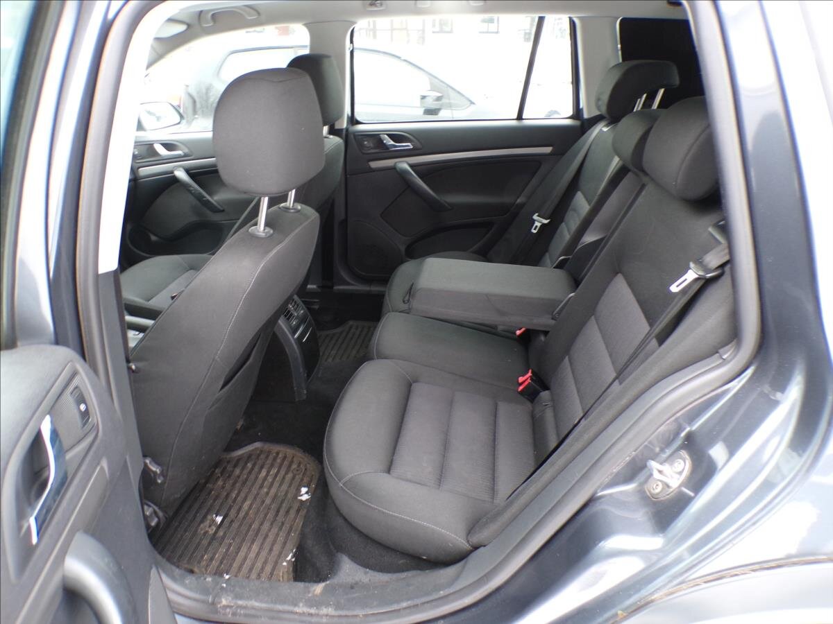 Škoda Octavia Kombi 2,0 l 103 kw