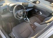 Toyota Yaris Cross 11