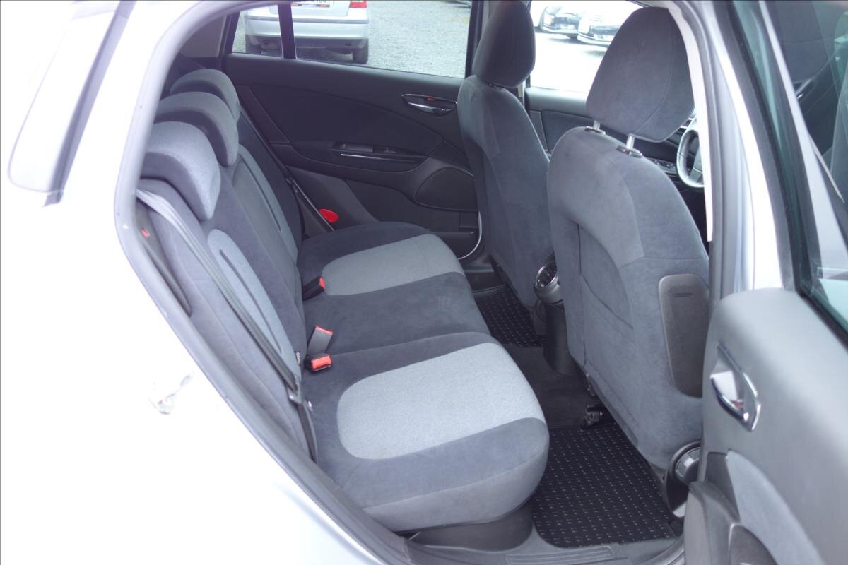 Fiat Bravo Hatchback 1,6 l 88 kw