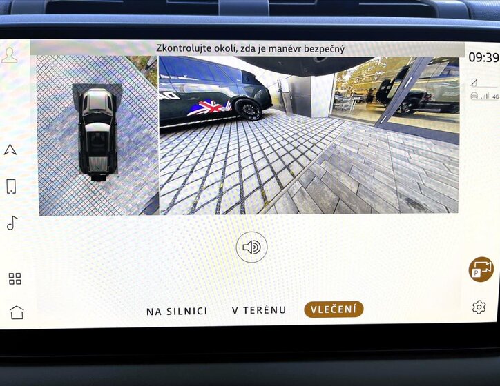 Land Rover Defender SUV / Terénní 3,0 l 147 kw