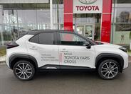 Toyota Yaris Cross 2