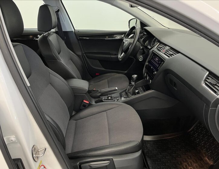 Škoda Octavia Kombi 1,5 l 110 kw