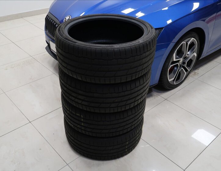 Škoda Octavia Kombi 2,0 l 180 kw