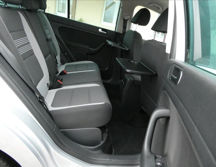 Volkswagen Golf Plus 27