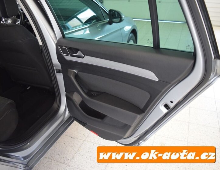 Volkswagen Passat Kombi 0,0 90 kw