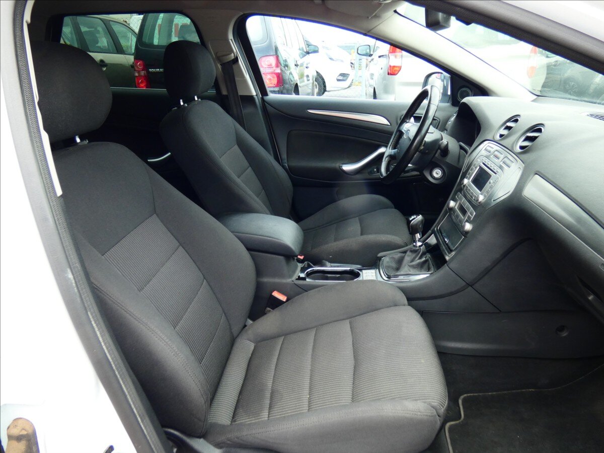 Ford Mondeo Kombi 2,0 l 103 kw