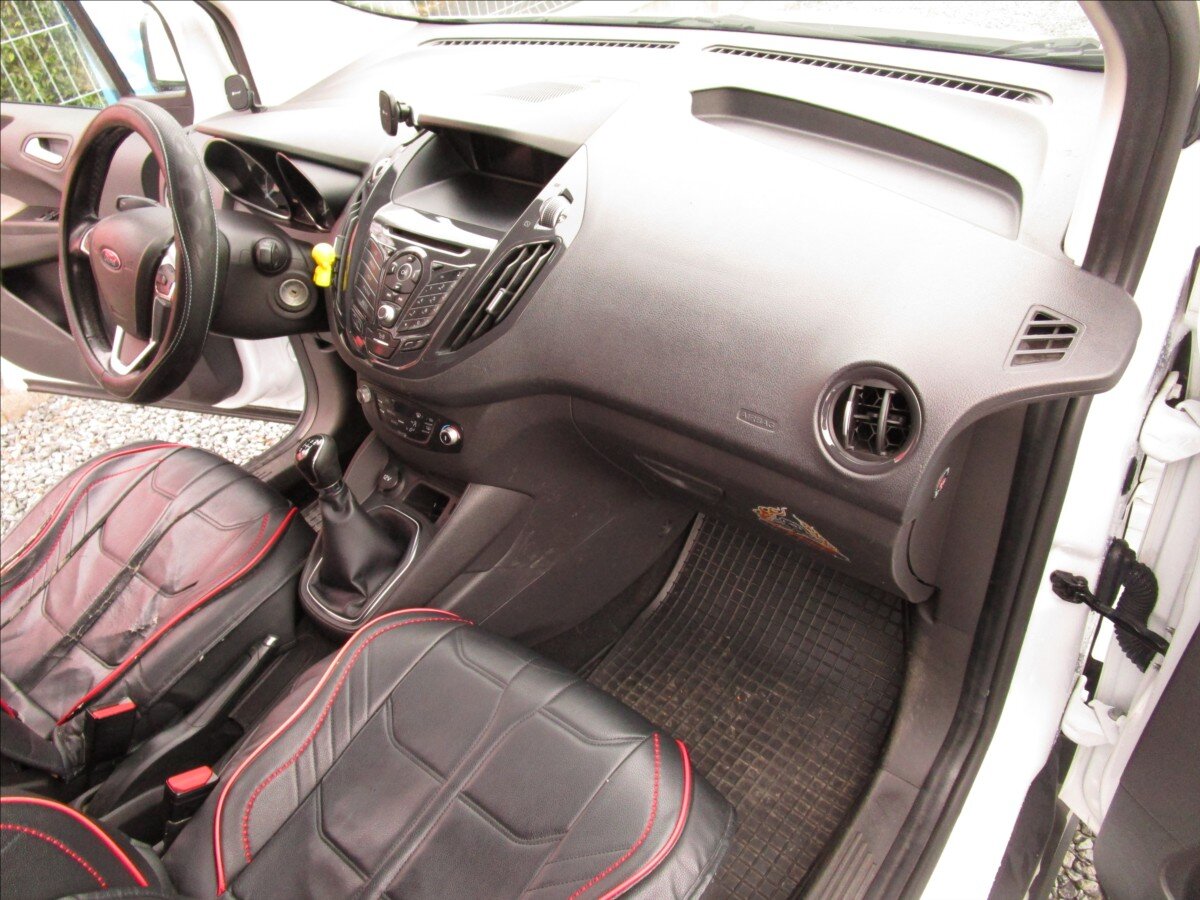 Ford Tourneo Courier Ostatní 1,5 l 70 kw