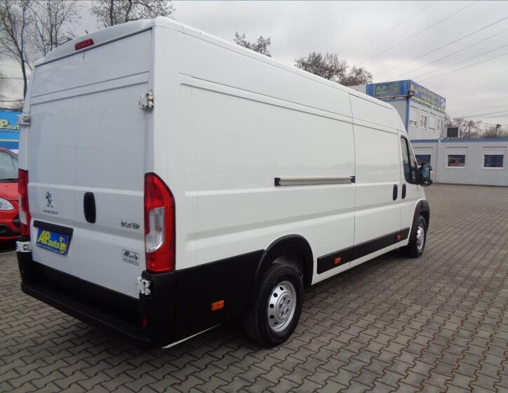 Peugeot Boxer Ostatní 2,2 l 121 kw
