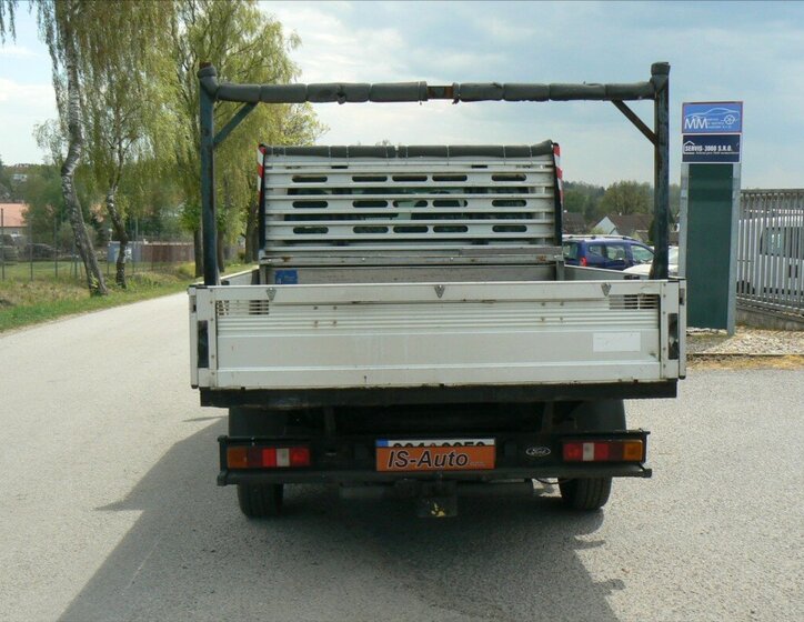 Ford Transit Valník 2,2 l 63 kw