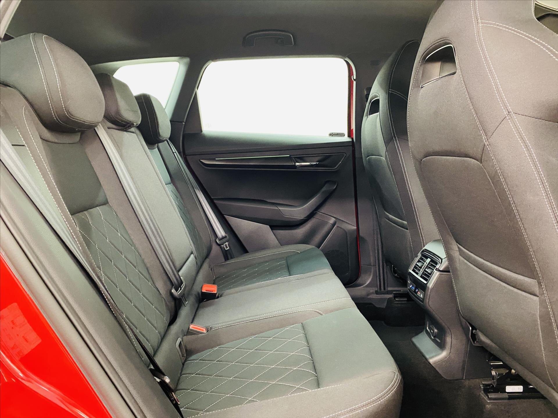 Škoda Karoq SUV / Terénní 2,0 l 110 kw