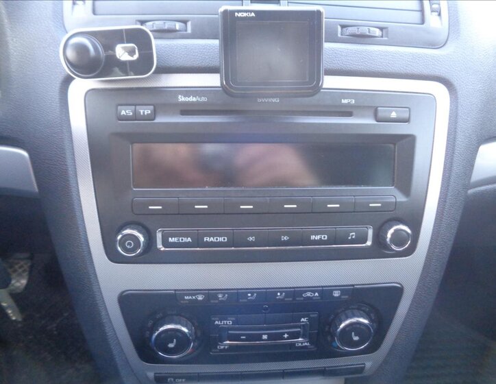 Škoda Octavia Sedan 1,6 l 77 kw