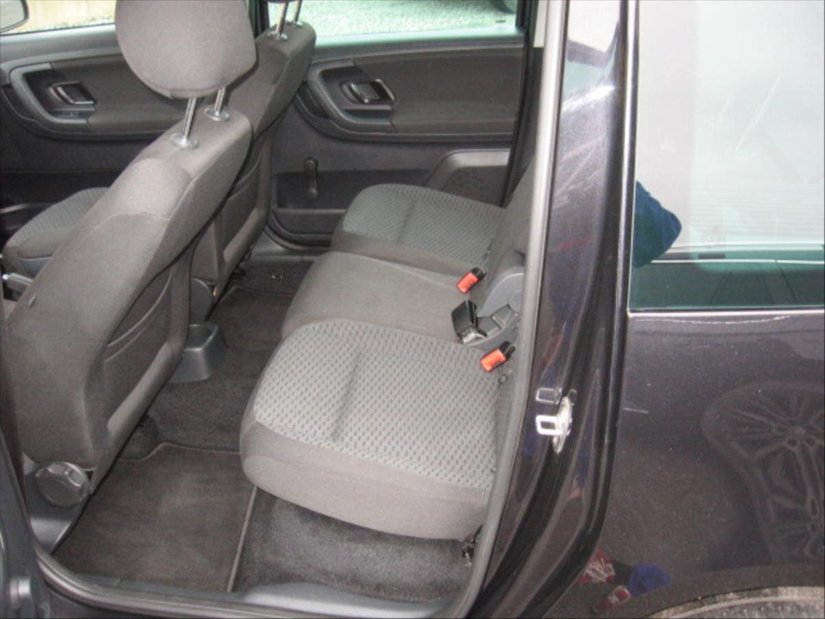 Škoda Roomster Kombi 1,4 l 63 kw