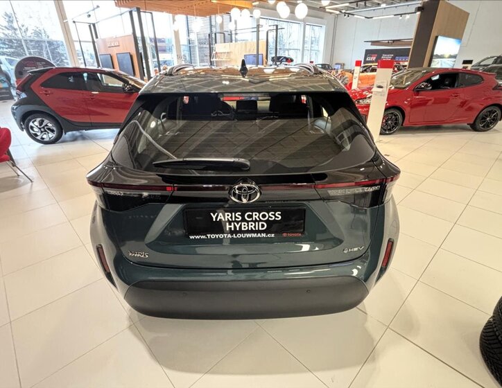 Toyota Yaris Cross SUV 1,5 l 85 kw