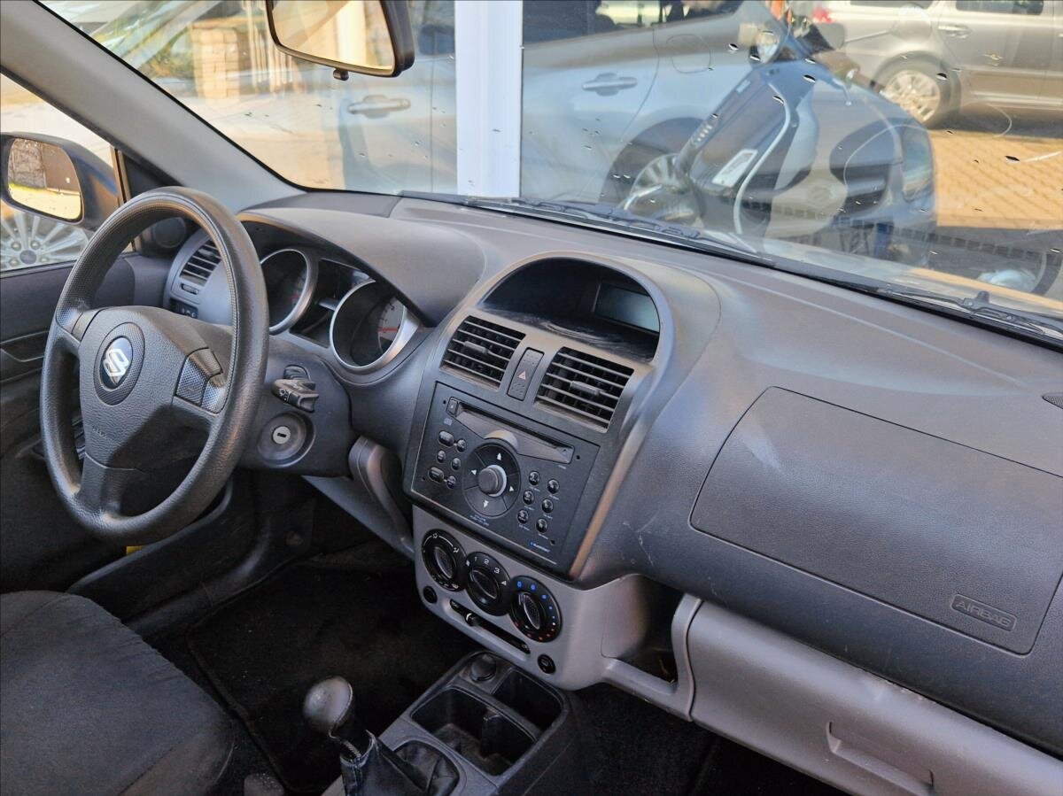 Suzuki Ignis Hatchback 1,3 l 69 kw