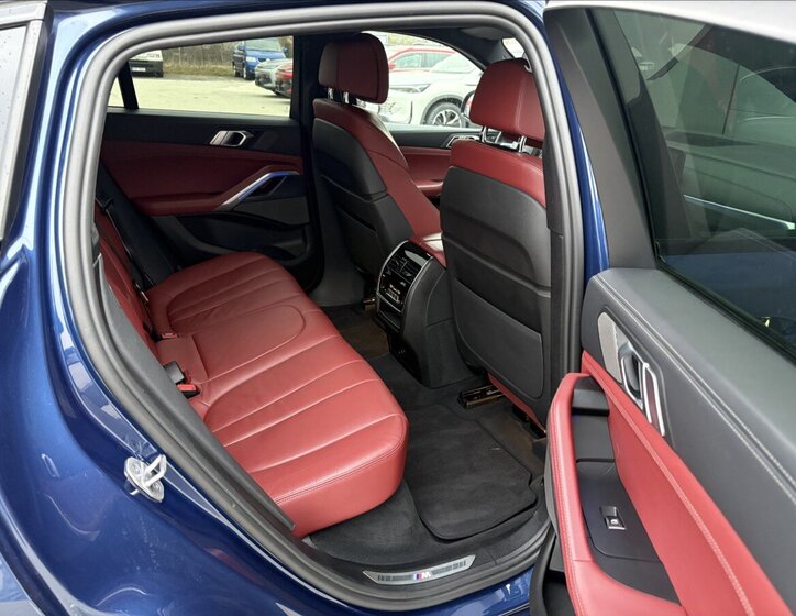 BMW X6 SUV / Terénní 3,0 l 245 kw