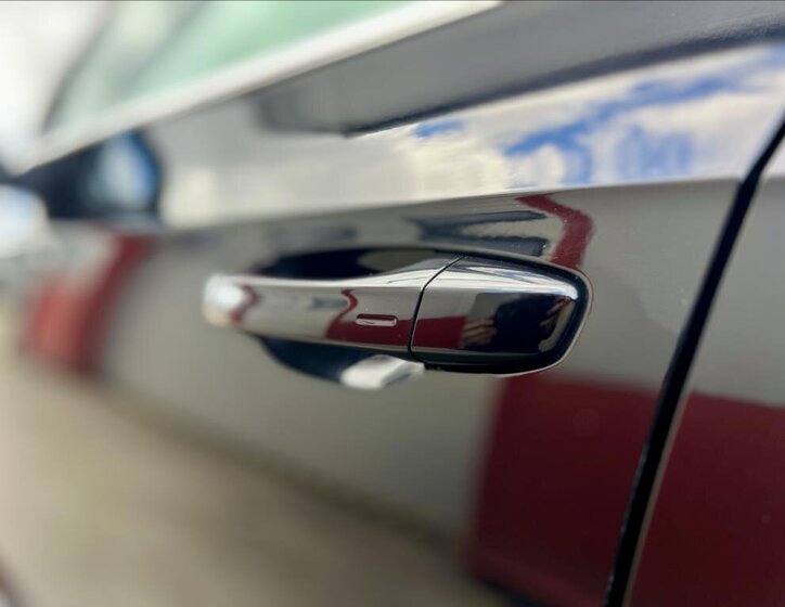 Volkswagen Arteon Kombi 2,0 l 147 kw