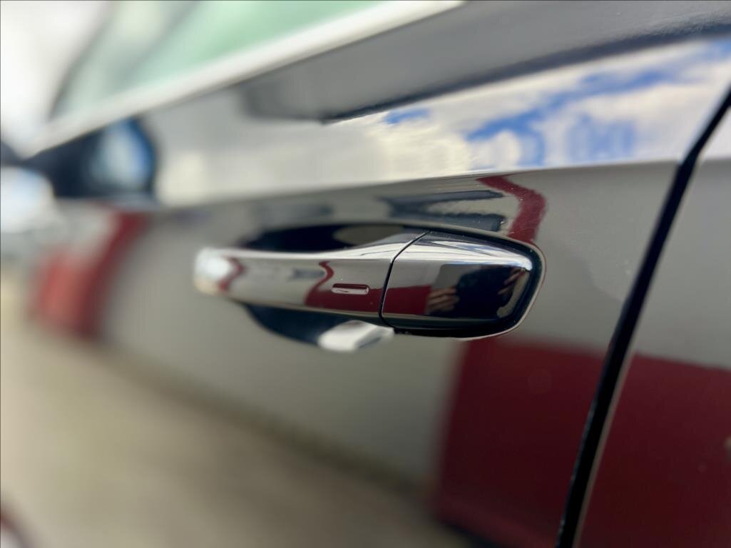 Volkswagen Arteon Kombi 2,0 l 147 kw