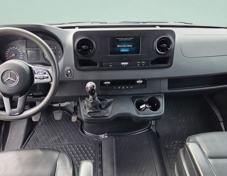 Mercedes-Benz Sprinter Valník 2,0 l 125 kw
