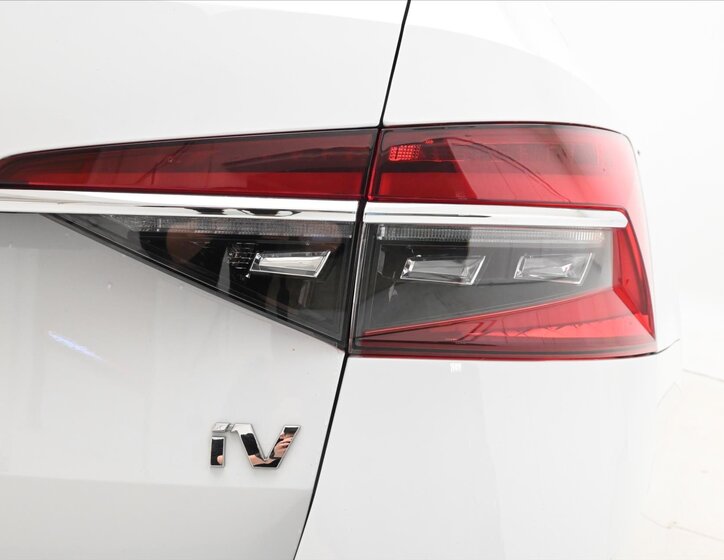 Škoda Superb Kombi 1,4 l 115 kw