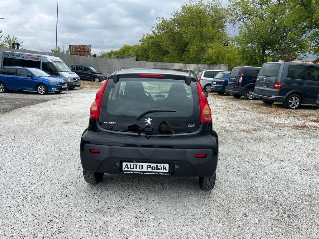 Peugeot 107