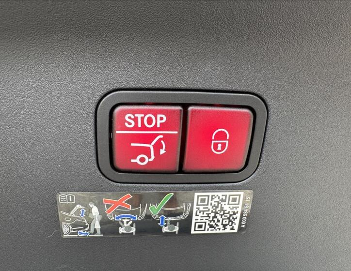 Mercedes-Benz AMG GT 40