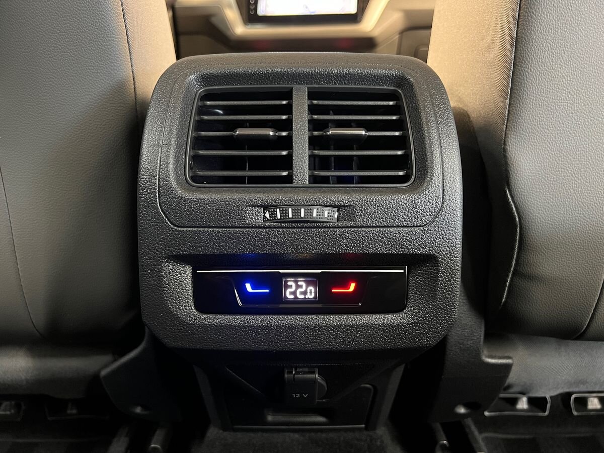 Volkswagen Touran Ostatní 2,0 l 110 kw