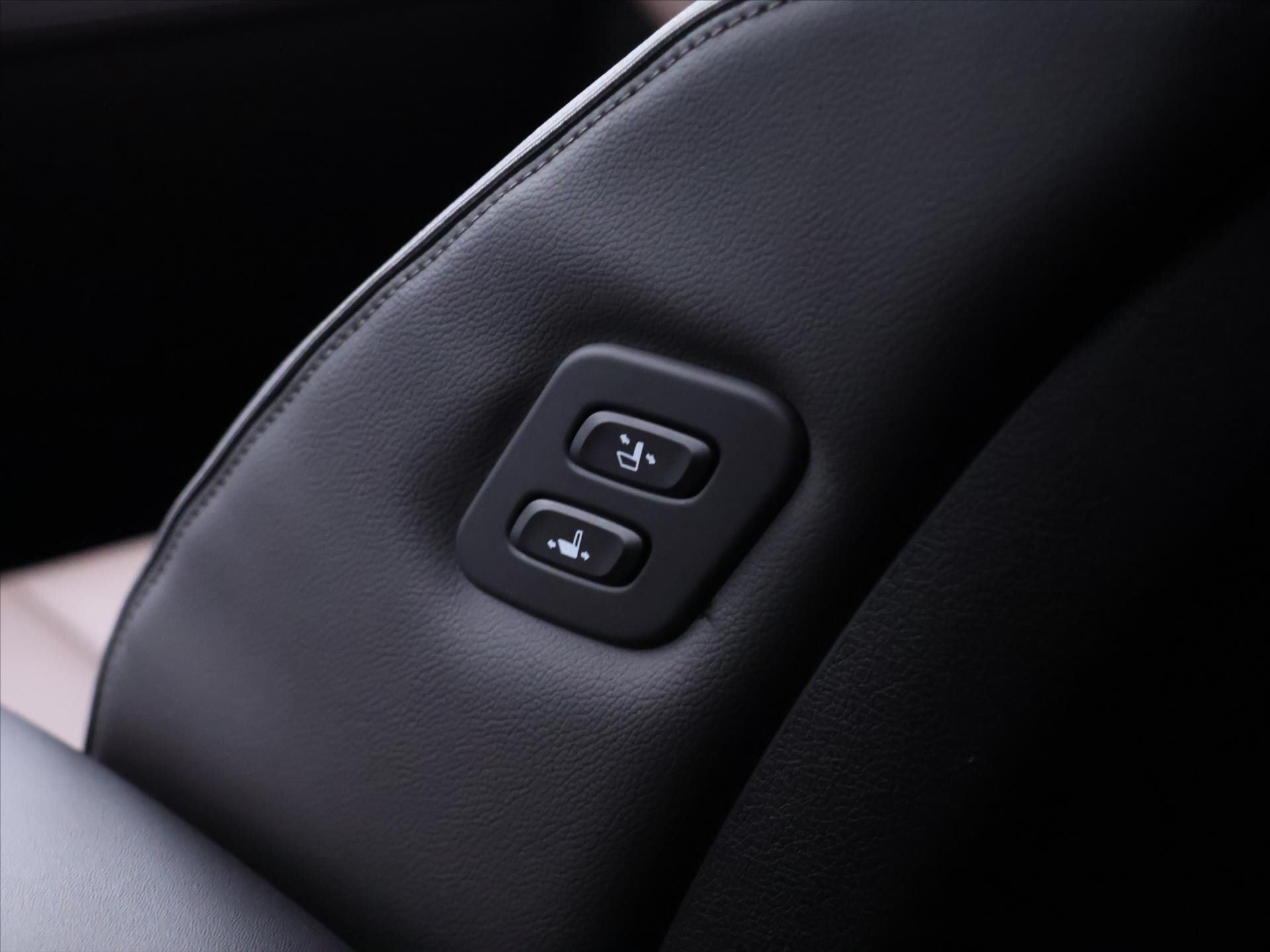 Hyundai Santa Fe SUV 2,2 l 142 kw