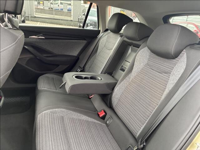 Škoda Superb Kombi 2,0 l 110 kw