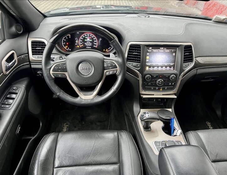 Jeep Grand Cherokee SUV 3,0 l 184 kw