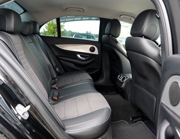 Mercedes-Benz Třídy E 26