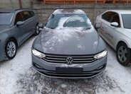 Volkswagen Passat 1