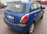 KIA Rio 6