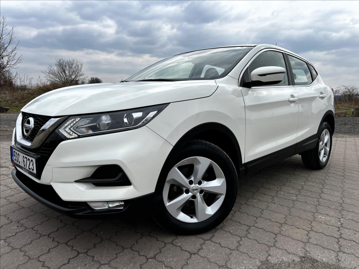 Nissan Qashqai SUV / Terénní 1,3 l 103 kw