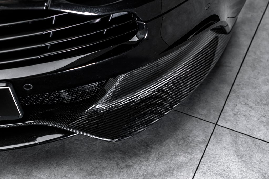 Aston Martin Vanquish