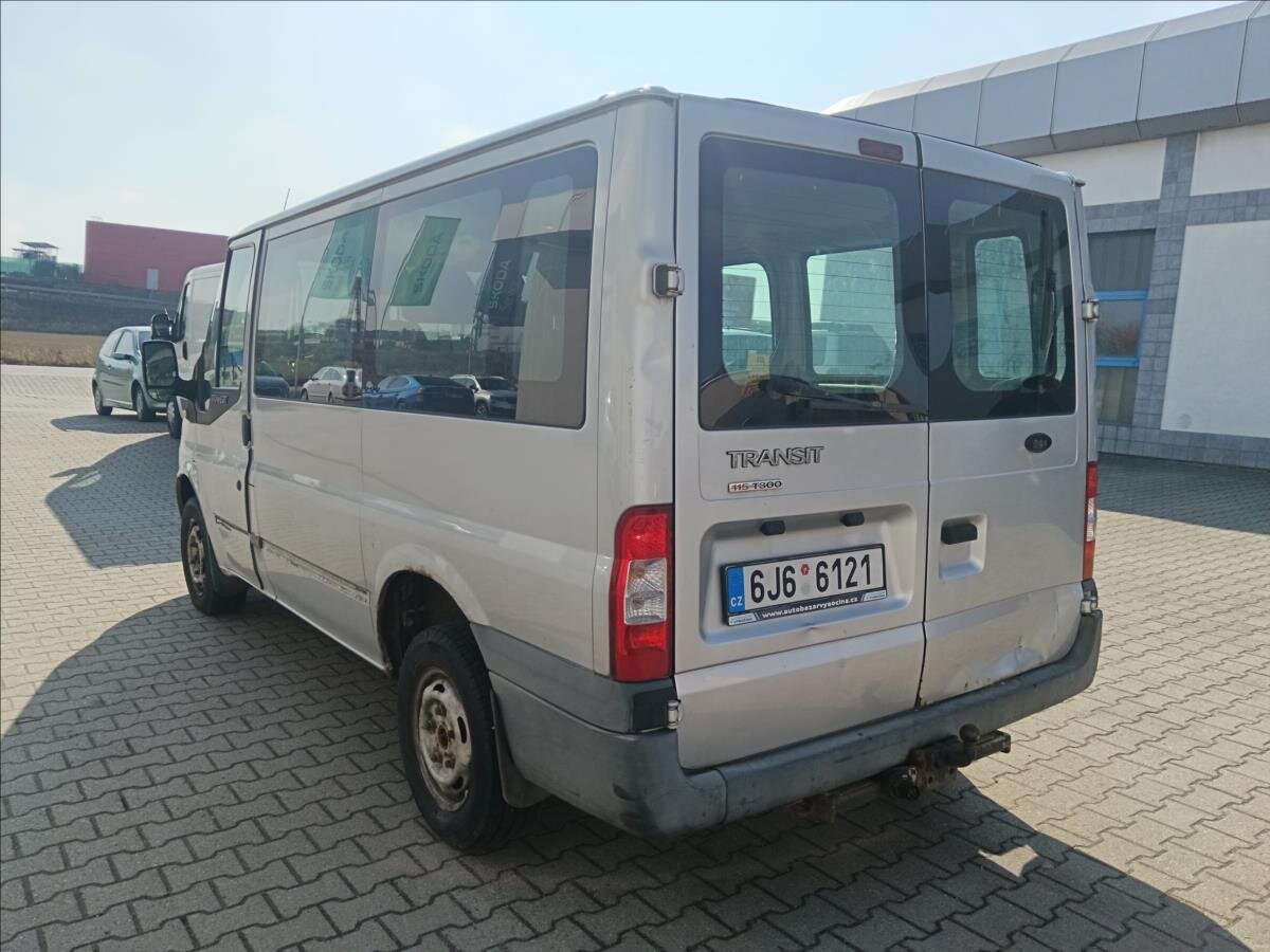 Ford Transit Kombi 2,2 l 85 kw
