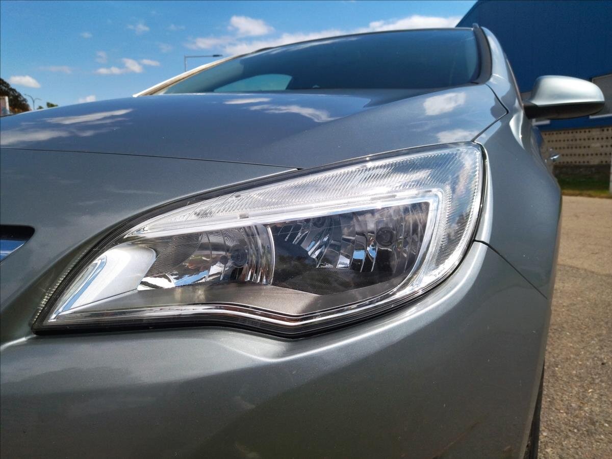 Opel Astra Kombi 1,4 l 88 kw