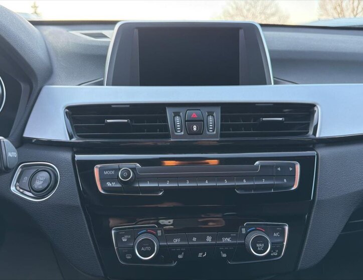 BMW X1 Kombi 2,0 l 141 kw