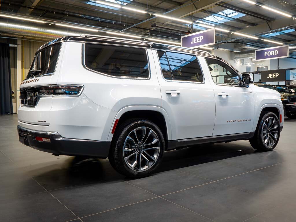 Jeep Grand Wagoneer SUV / Terénní 6,4 l 351 kw