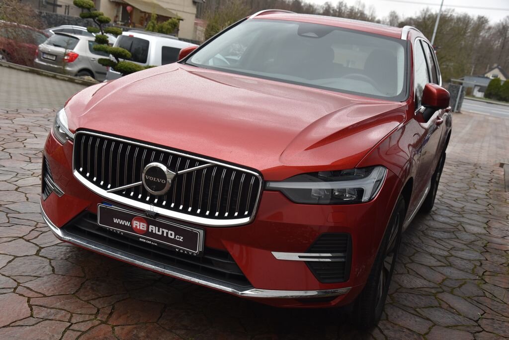 Volvo XC60 SUV / Terénní 2,0 l 186 kw
