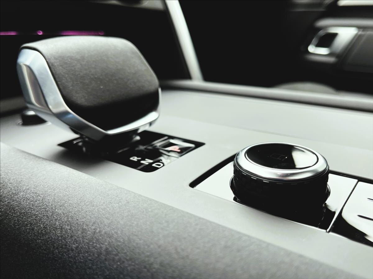 Land Rover Discovery SUV 3,0 l 257 kw