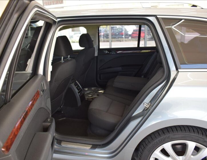 Škoda Superb Kombi 2,0 l 125 kw