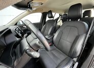 Volvo XC40 SUV / Terénní 1,5 l 120 kw