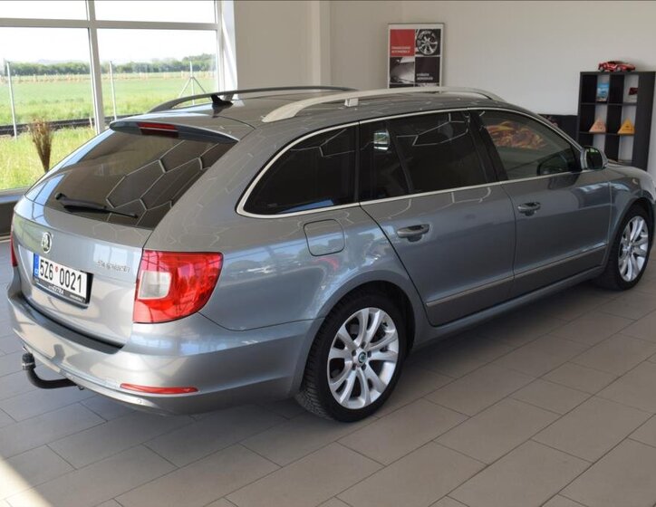 Škoda Superb Kombi 2,0 l 125 kw