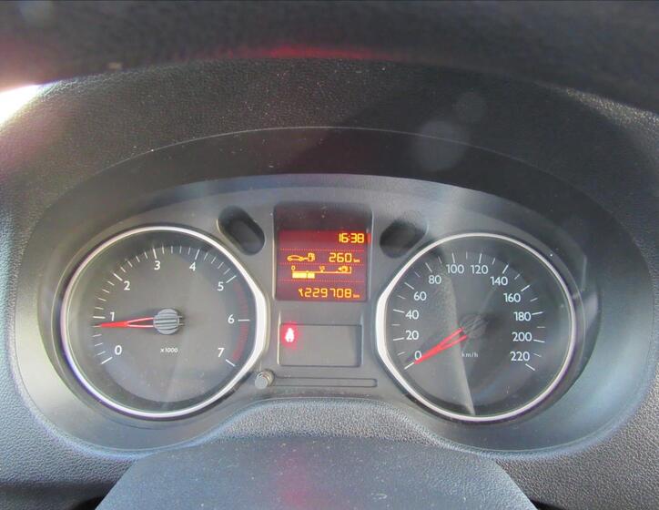 Citroën C-Elysée 13