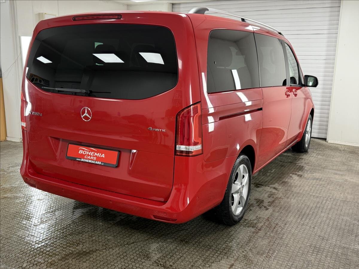 Mercedes-Benz Třídy V MPV 2,1 l 140 kw