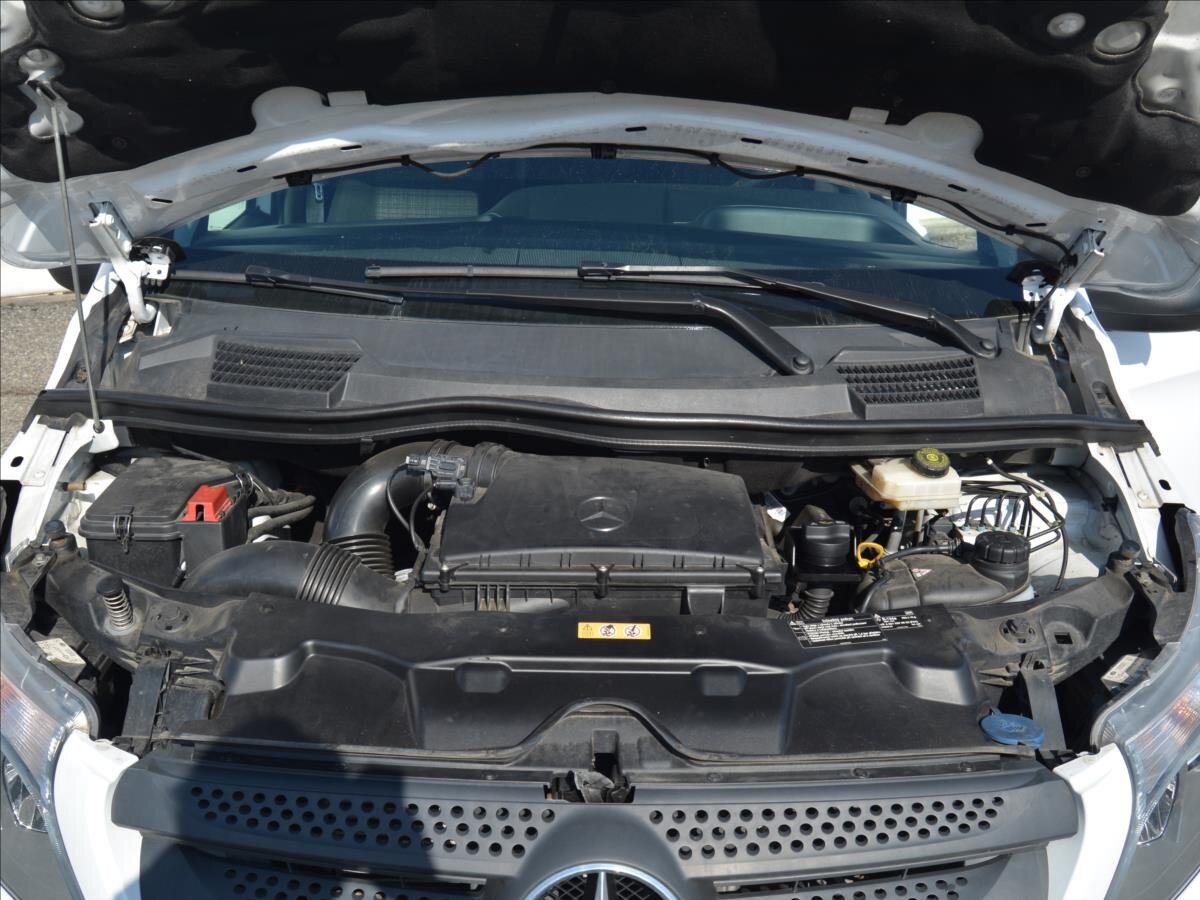 Mercedes-Benz Ostatní Ostatní 2,1 l 140 kw